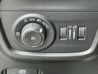 2023 Jeep Grand Cherokee Summit