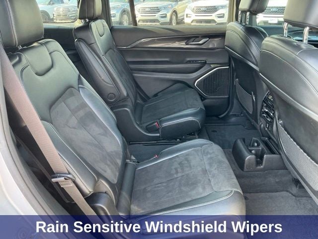 2022 Jeep Grand Cherokee L Altitude