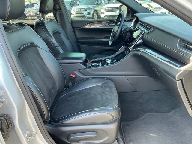 2022 Jeep Grand Cherokee L Altitude