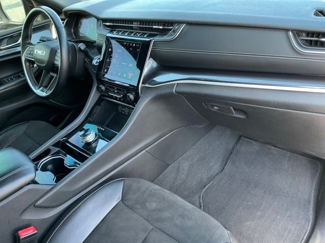 2022 Jeep Grand Cherokee L Altitude