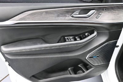2023 Jeep Grand Cherokee Overland 4xe