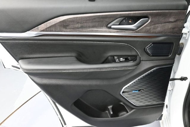2023 Jeep Grand Cherokee Overland 4xe