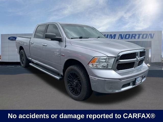 2020 RAM 1500 Classic SLT