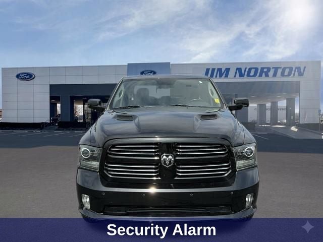 2016 RAM 1500 Sport