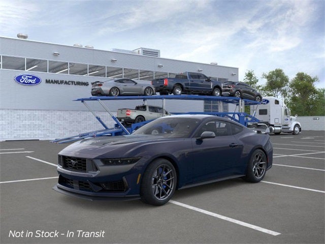 2025 Ford Mustang Dark Horse