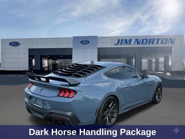 2024 Ford Mustang Dark Horse