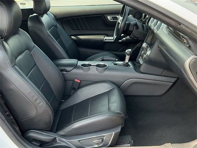 2022 Ford Mustang EcoBoost Premium