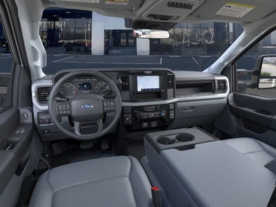 2025 Ford F-600SD XL