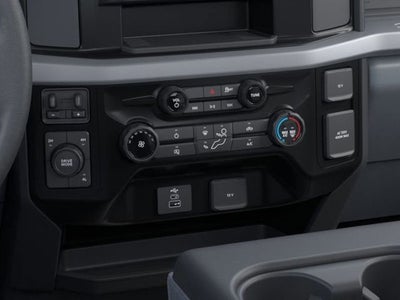 2025 Ford F-600SD XL