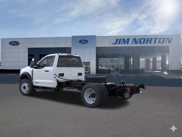 2025 Ford F-600SD XL