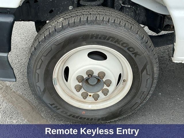 2024 Ford E-450SD Base DRW