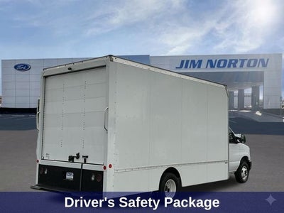 2024 Ford E-450SD Base DRW