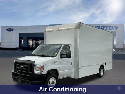2024 Ford E-450SD Base DRW
