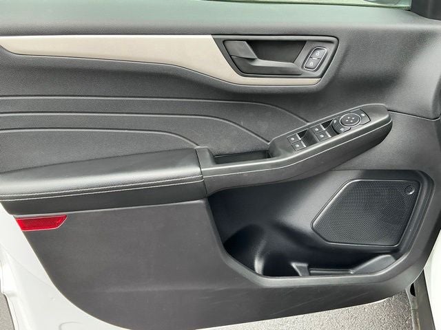 2022 Ford Escape Hybrid SE