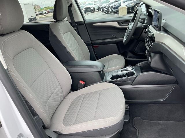 2022 Ford Escape Hybrid SE