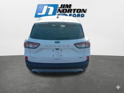 2022 Ford Escape Hybrid SE