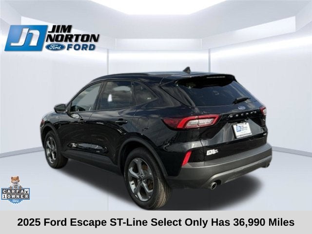 2025 Ford Escape ST-Line Select