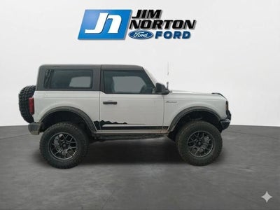 2022 Ford Bronco Base w/ Winch, Wheels, & Tires