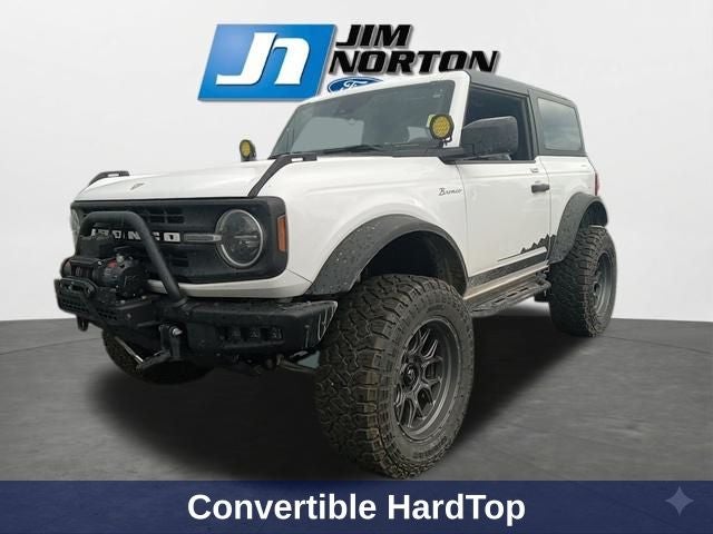 2022 Ford Bronco Base w/ Winch, Wheels, & Tires