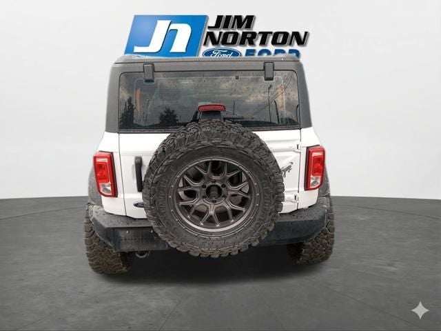 2022 Ford Bronco Base w/ Winch, Wheels, & Tires