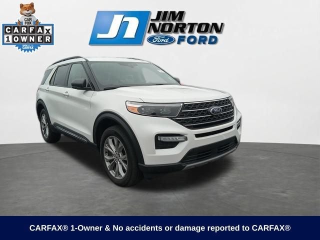 2023 Ford Explorer XLT 4WD's photo