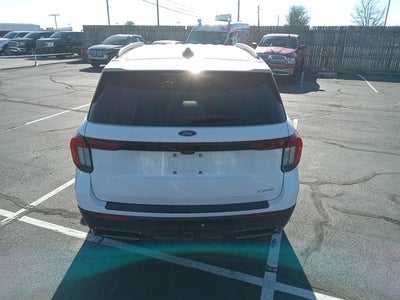 2025 Ford Explorer ST-Line