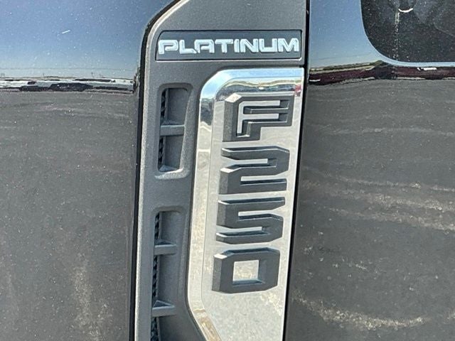 2024 Ford F-250SD Platinum