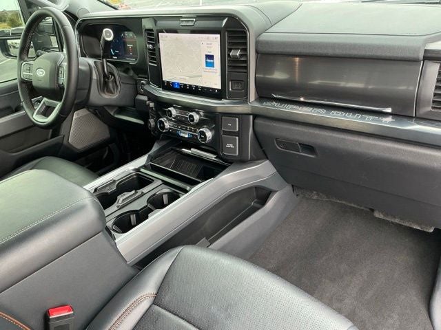 2025 Ford F-350SD Lariat