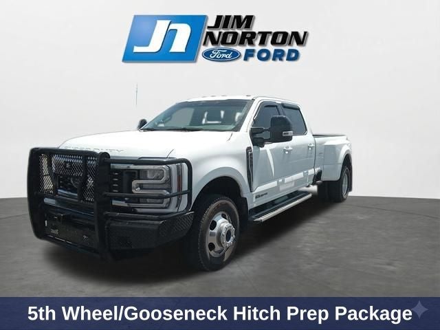 2025 Ford F-350SD Lariat