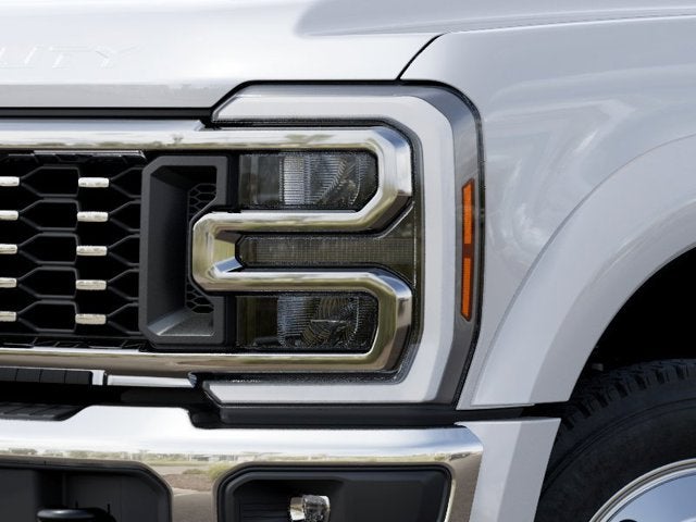 2027 Ford F-450SD Lariat DRW