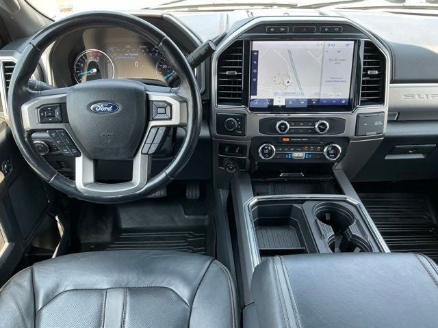 2022 Ford F-450SD Platinum