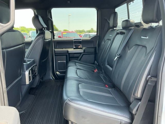 2022 Ford F-450SD Platinum