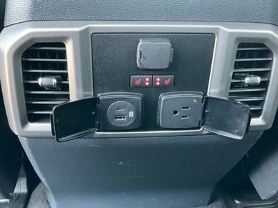 2022 Ford F-450SD Platinum