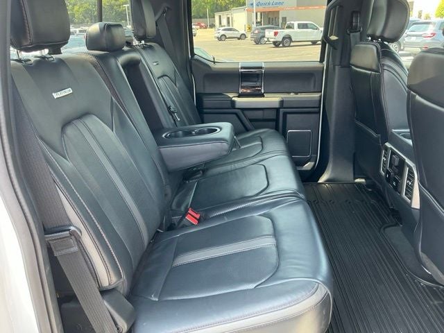 2022 Ford F-450SD Platinum