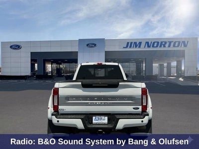 2022 Ford F-450SD Platinum