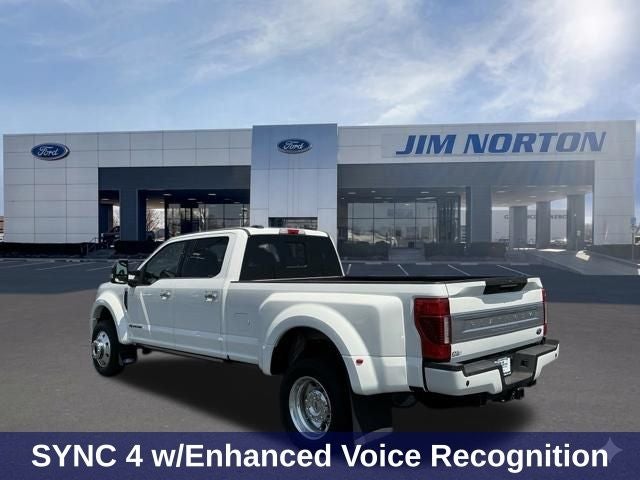 2022 Ford F-450SD Platinum
