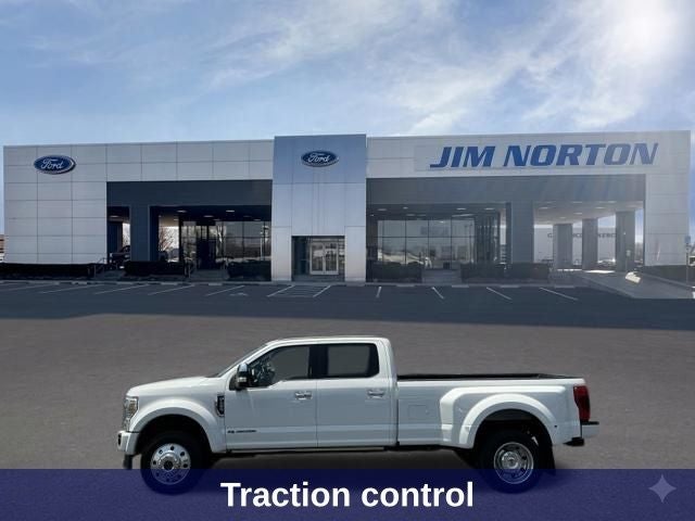 2022 Ford F-450SD Platinum