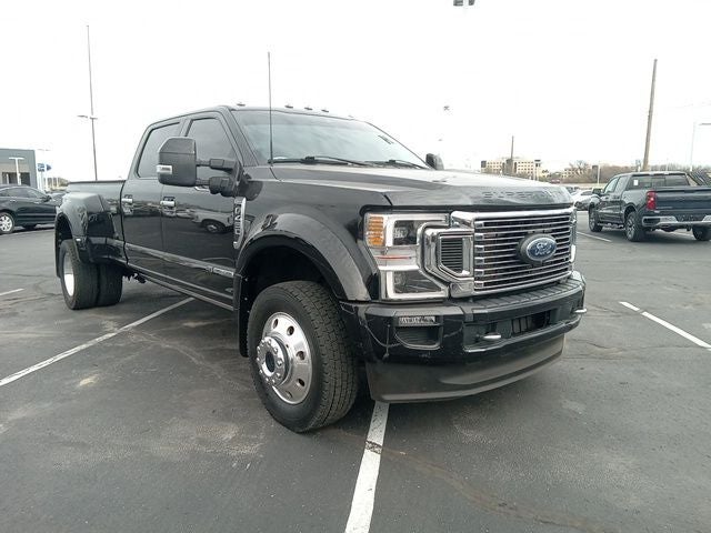 2022 Ford F-450SD Limited