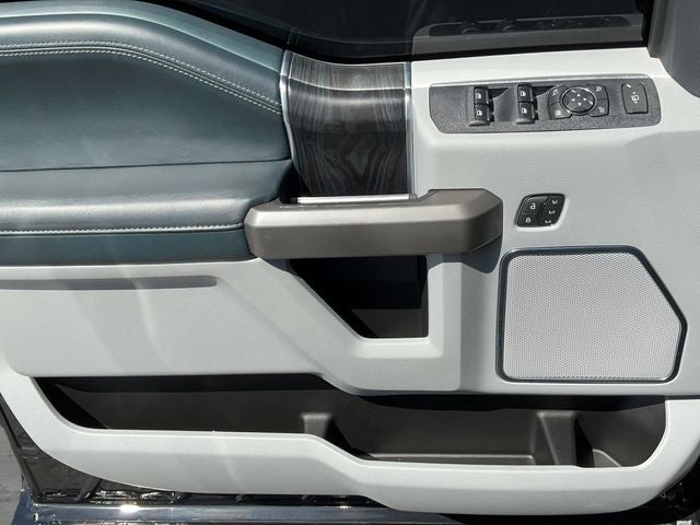 2022 Ford F-450SD Limited