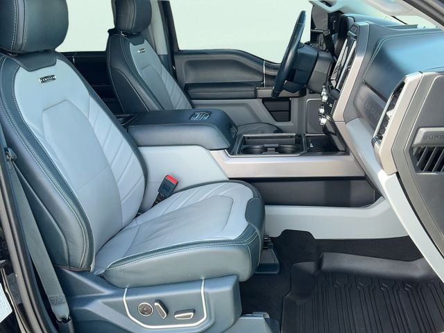 2022 Ford F-450SD Limited