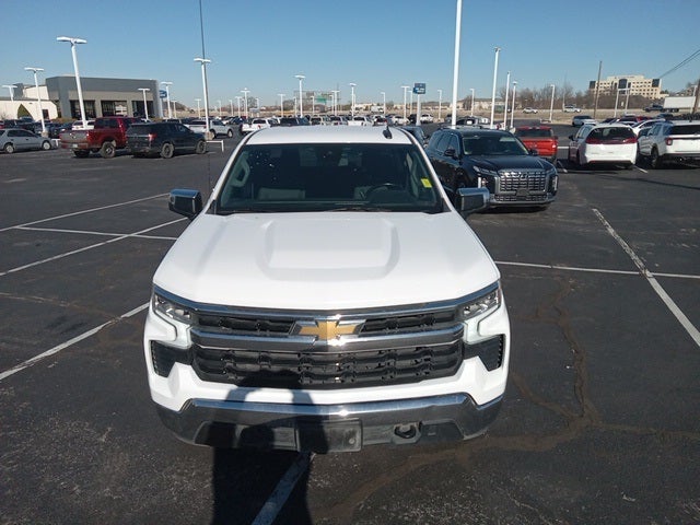 2024 Chevrolet Silverado 1500 LT