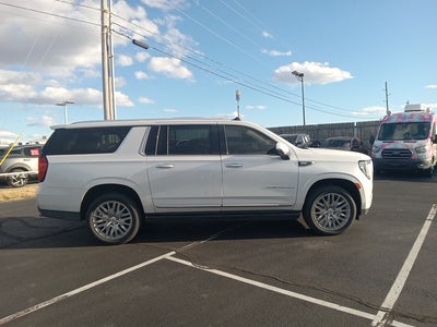 2023 GMC Yukon XL Denali