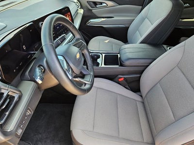 2025 Chevrolet Traverse LT 2LT