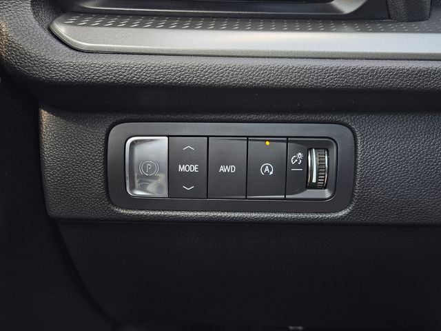 2025 Chevrolet Traverse LT 2LT