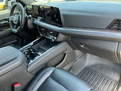 2025 Chevrolet Tahoe LS