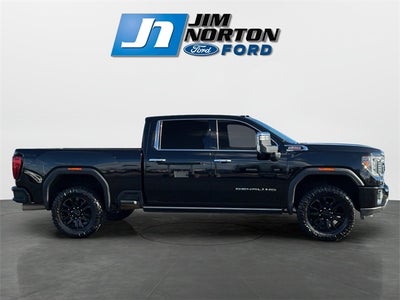 2023 GMC Sierra 2500HD Denali
