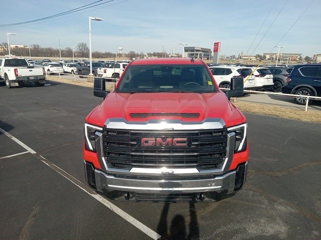 2025 GMC Sierra 2500HD Pro