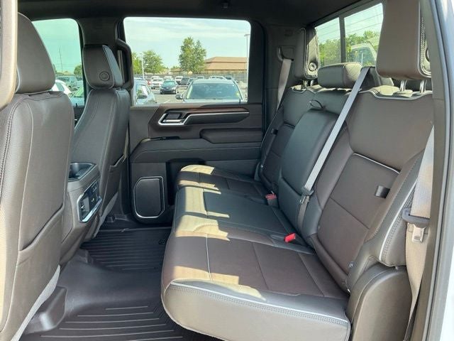 2025 GMC Sierra 2500HD Denali