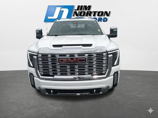 2025 GMC Sierra 2500HD Denali