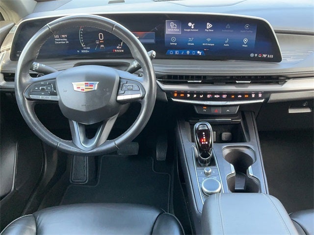 2024 Cadillac XT4 Premium Luxury